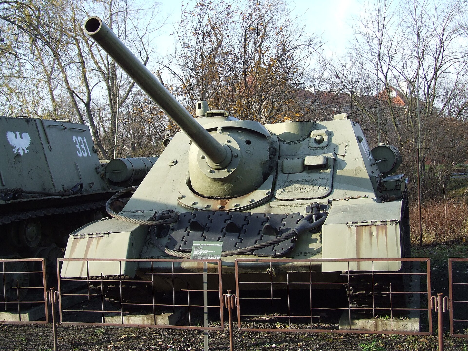 SU-85 3